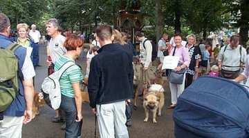 Tivoli hundeparade Eurasier 2002